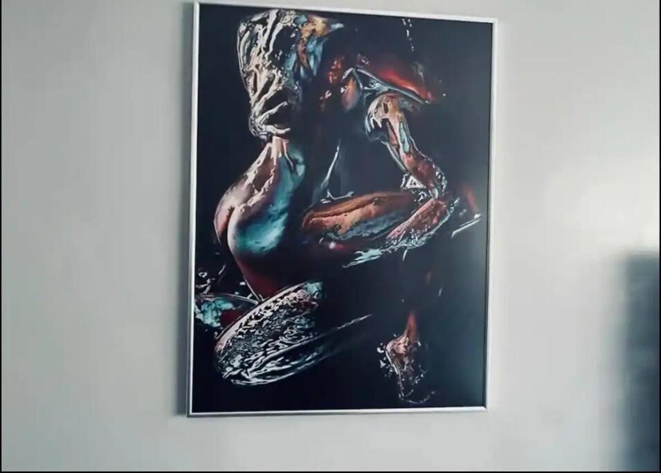 Orphelin Studio Avec Balneo Proche Centre Ville Reims Esterno foto